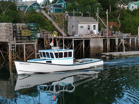 Lobster Boat in Bunker's Harbor